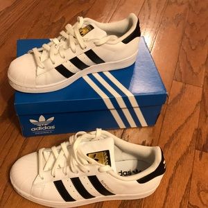 🔥 Final Reduction🔥Adidas superstar sneakers